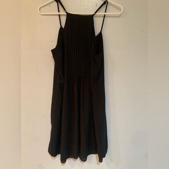 Black halter top sundress - Picture 2 of 4